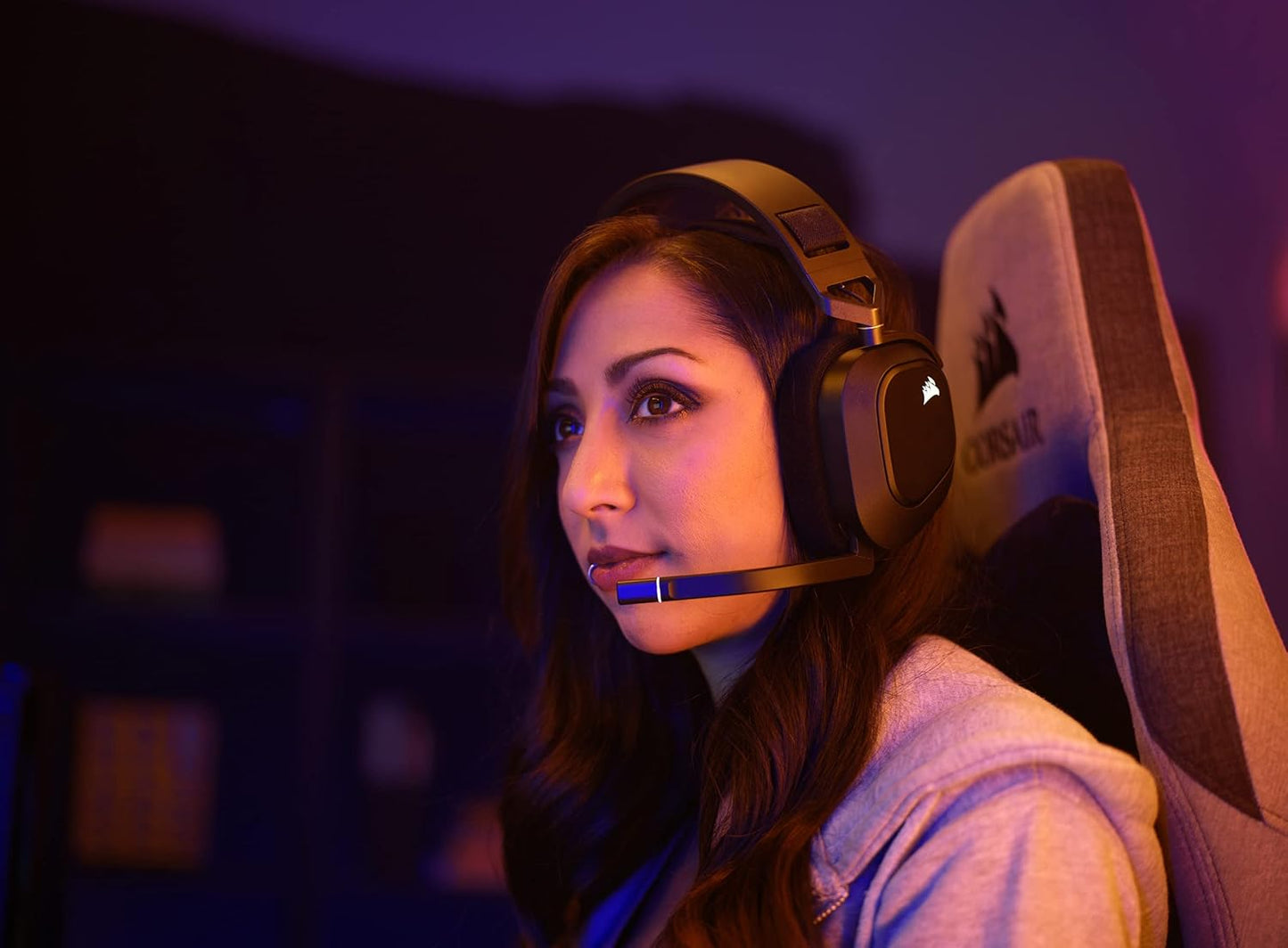 CORSAIR HS80 RGB Wireless Premium Gaming Headset- Carbon