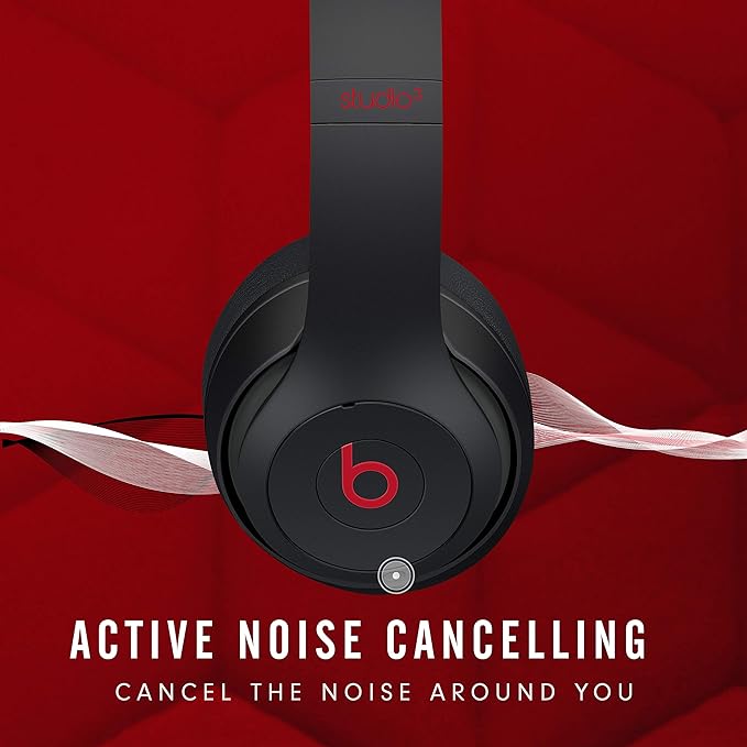 Beats Studio 3 in Defiant Black-Red